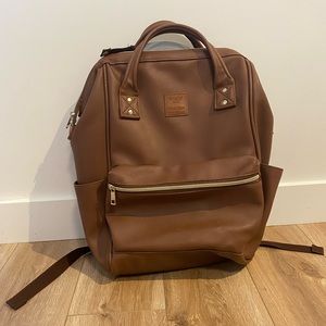 Anello Vegan Leather backpack with pockets! Tan camel brown colour zip enclosure